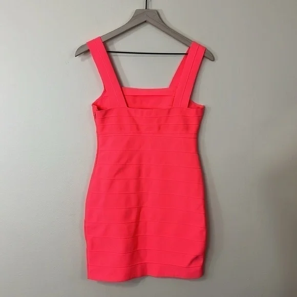 Bright pink bandage dress - Picture 5 of 5